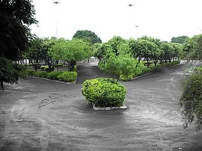 PRAA DA ESTAO-FOTO:MARCOSRODRIGUES  - COSMORAMA - SP