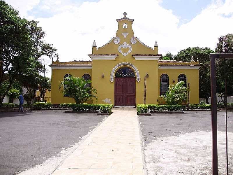 COTIA-SP-IGREJA DE N.SRA.DO BRASIL NA RODOVIA-FOTO:ROBERTO QUIRINO SIMES - COTIA - SP