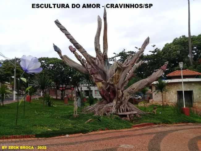 ESCULTURA  DO AMOR - CRAVINHOS/SP., POR ZCK BROCA - CRAVINHOS - SP