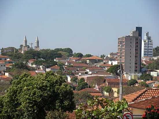 VISTA PARCIAL DA CIDADE DE DESCALVADO-FOTO:DETOG - DESCALVADO - SP