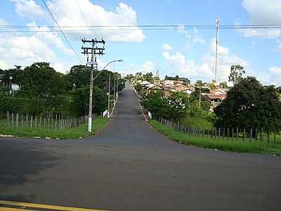 DOBRADA POR UMBERTO MORENO - DOBRADA - SP