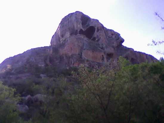 SERRA DO LEAO, POR SARA TAIS - P DE SERRA - BA