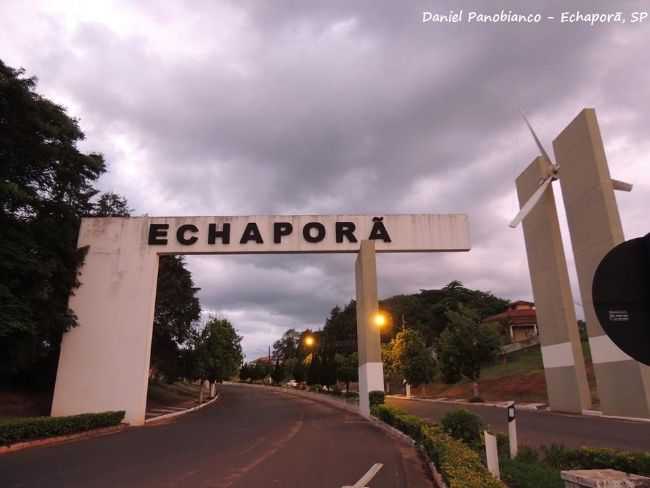 PORTAL TURSTICO, POR DANIEL PANOBIANCO - ECHAPOR - SP