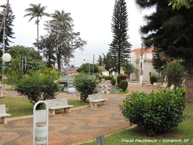 PRAA RIODANTE FONTANA, POR DANIEL PANOBIANCO - ECHAPOR - SP