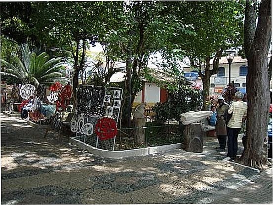 FEIRINHA DE EMBU DAS ARTES-SP-FOTO:URIAS E. TAKATOHI - EMBU DAS ARTES - SP