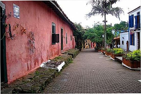 LADEIRA PRINCIPAL EM EMBU DAS ARTES-SP-FOTO:SERGIO DELMONICO - EMBU DAS ARTES - SP