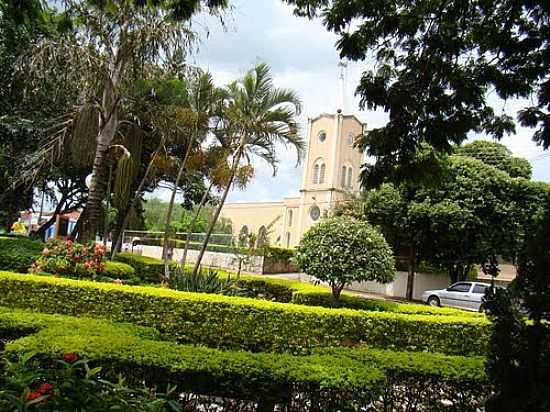 IGREJA DE N.S.APARECIDA-FOTO:FRANCISCO CARLOS PER - EMILIANPOLIS - SP