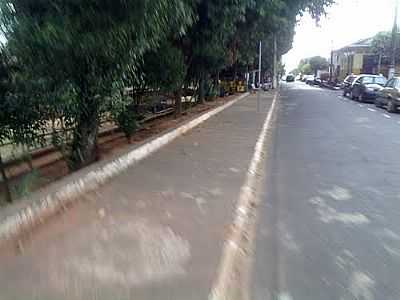 AVENIDA-FOTO:MATHEUS CAL  - ENGENHEIRO SCHMIDT - SP