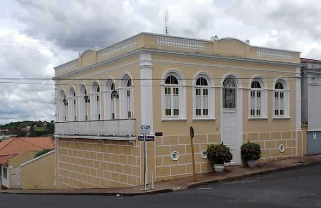 ESPIRITO SANTO DO PINHAL. SP.., POR CLAUDEMIR IVO G COSTA - ESPRITO SANTO DO PINHAL - SP