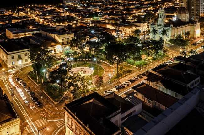 POR CLAUDEMIR IVO GUILHERME DA COSTA - ESPRITO SANTO DO PINHAL - SP