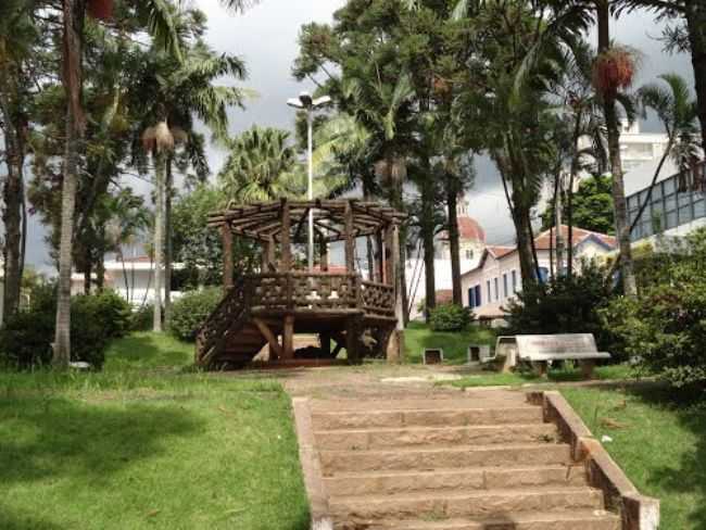 ESPIRITO SANTO DO PINHAL.SP, POR CLAUDEMIR IVO G COSTA - ESPRITO SANTO DO PINHAL - SP