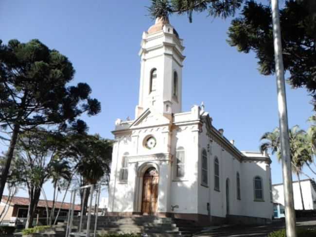 ES DO PINHAL CLAUDEMIR IVO G COSTA, POR CLAUDEMIR - ESPRITO SANTO DO PINHAL - SP