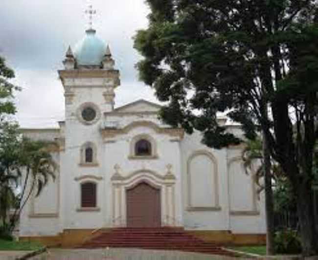 ES DO PINHAL CLAUDEMIR IVO G COSTA, POR CLAUDEMIR - ESPRITO SANTO DO PINHAL - SP