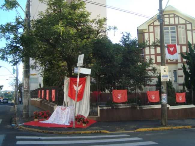 POR CLAUDEMIR IVO G CASTA - ESPRITO SANTO DO PINHAL - SP