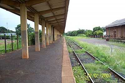 ANTIGA ESTAO DE TREM  2 POR DARLEITEIXEIRA - ESTRELA D'OESTE - SP