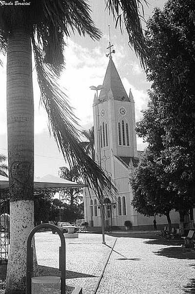 IGREJA MATRIZ-FOTO:PAULA BORACINI  - FLOREAL - SP