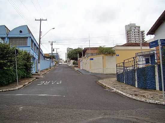 FRANCA-SP-RUA VITRIA RGIA NA VILA DAS FLORES-FOTO:ALEXANDRE BONACINI - FRANCA - SP