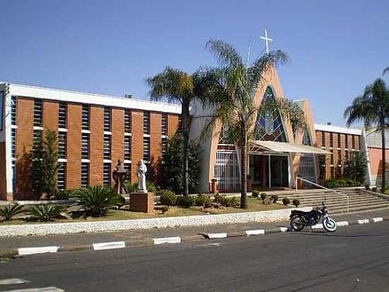 PARQUIA SO JUDAS TADEU-FOTO:JAUMPAULUM - FRANCA - SP