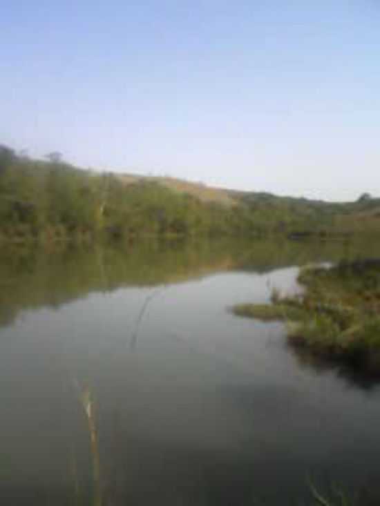 LAGO NO PQ.DO JUQUERI, POR SAMANTHA - FRANCO DA ROCHA - SP