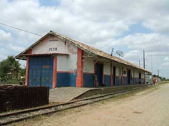 PETIM-BA-ESTAO FERROVIRIA EM 2008-FOTO:ROOSEVELT REIS  - PETIM - BA