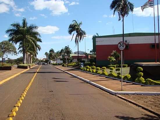 AVENIDA-FOTO:NONDUCORDUCO - GUARA - SP