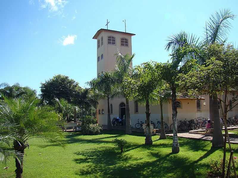 GUAR-SP-IGREJA NA PRAA JOS PEDRO DE FIGUEIREDO-FOTO:ALEXANDRE BONACINI - GUAR - SP