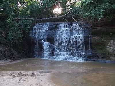 CACHOEIRA   FOTO
POR IGOR C.A.  - GUARAA - SP