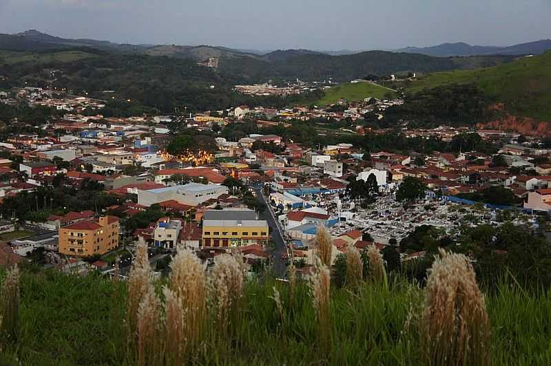 GUARAREMA-SP-VISTA DA CIDADE-FOTO:ERNANDES C SANTOS - GUARAREMA - SP