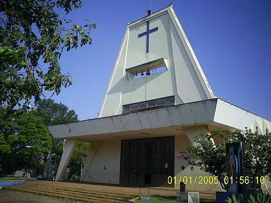 IGREJA MATRIZ-FOTO:PABLOWEST - GUARIBA - SP