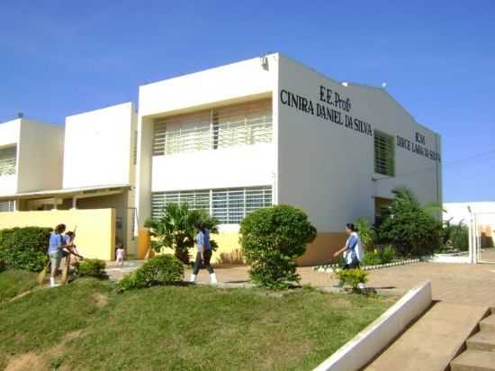 ESCOLA CINIRA DANIEL DA SILVA, POR EULISES GOMES BUENO - GUARIZINHO - SP