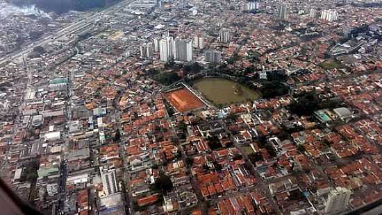 GUARULHOS-SP-VISTA AREA DO LAGO DA VILA GALVO-FOTO:TALAVAN - GUARULHOS - SP