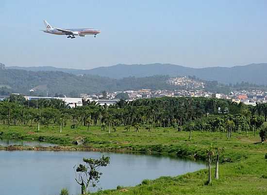 LAGO PRXIMO AO AEROPORTO DE GUARULHOS-SP-FOTO:ANDR BONACIN - GUARULHOS - SP