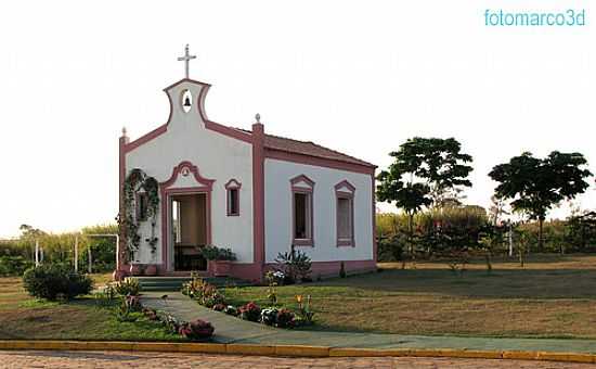 CAPELA DE SO CRISTVO-FOTO:FOTOMARCO3D - IARAS - SP