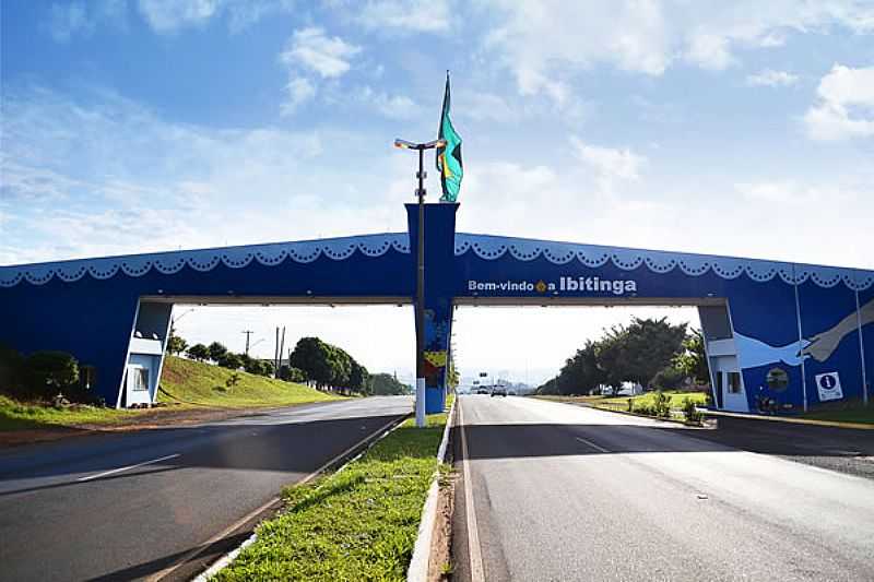 IBITINGA-SP-PRTICO DE ENTRADA DA CIDADE-FOTO:APRECESP.COM.BR - IBITINGA - SP