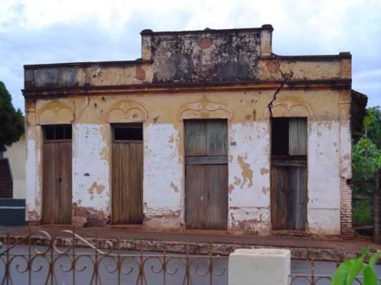 CINEMA HOJE DEMOLIDO E NAO RESTAURADO, POR SUELI - IBITIVA - SP