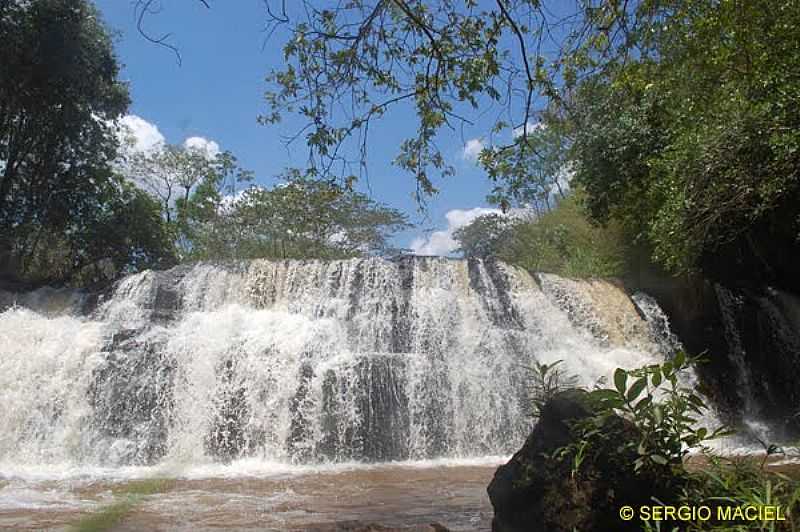 IEP-SP-CACHOEIRA DO JAGUARET-FOTO:SERGIO MACIEL  - IEP - SP