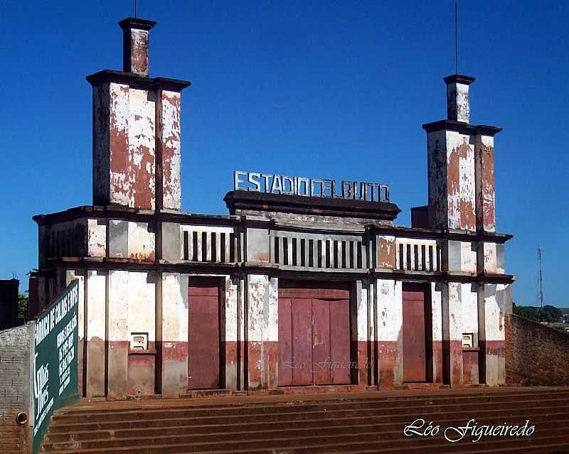 IGARAPAVA-SP-FACHADA DO ESTDIO DE FUTEBOL-FOTO:LEONARDO FIGUEIREDO - IGARAPAVA - SP