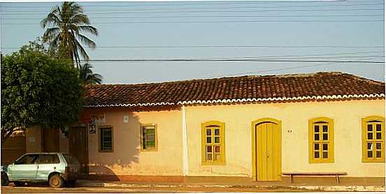 CASA DE S. SEBASTIO DE BERNADINO, POR  NELMA - PINDA - BA