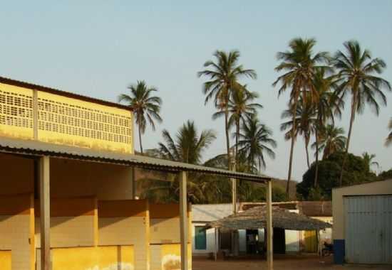  PRAA DO MERCADO EM GUIRAP, POR NELMA FIALHO S. FROTA - PINDA - BA