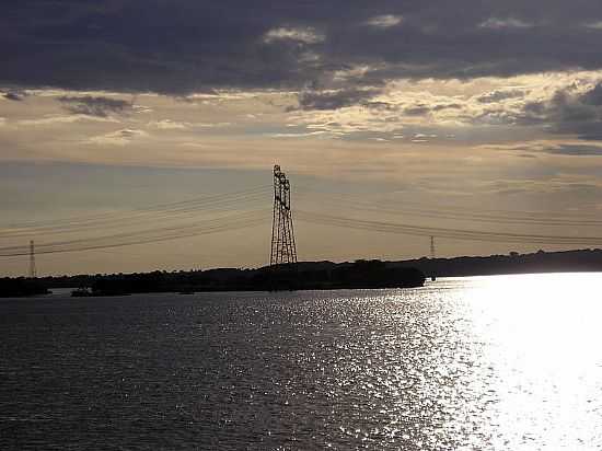 ILHA SOLTEIRA-SP-RIO PARAN PERTO DA BARRAGEM-FOTO:EDSONDELRIO - ILHA SOLTEIRA - SP