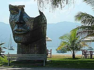 A ARTE DA ILHABELA, POR LARA MACIEL. - ILHABELA - SP