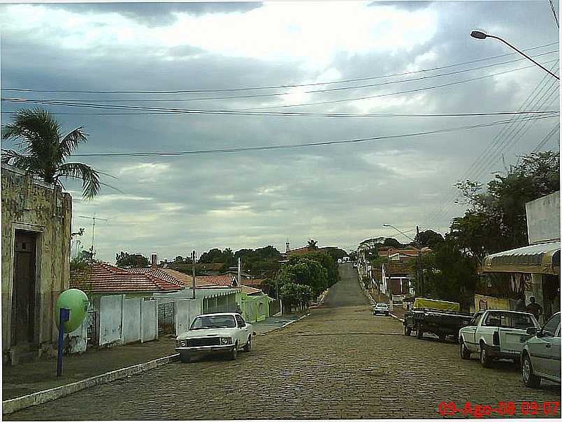 INDIANA-SP-RUA DR.JOO MUNHOZ,RUA PRINCIPAL-FOTO:CIDONIO FREIRE - INDIANA - SP