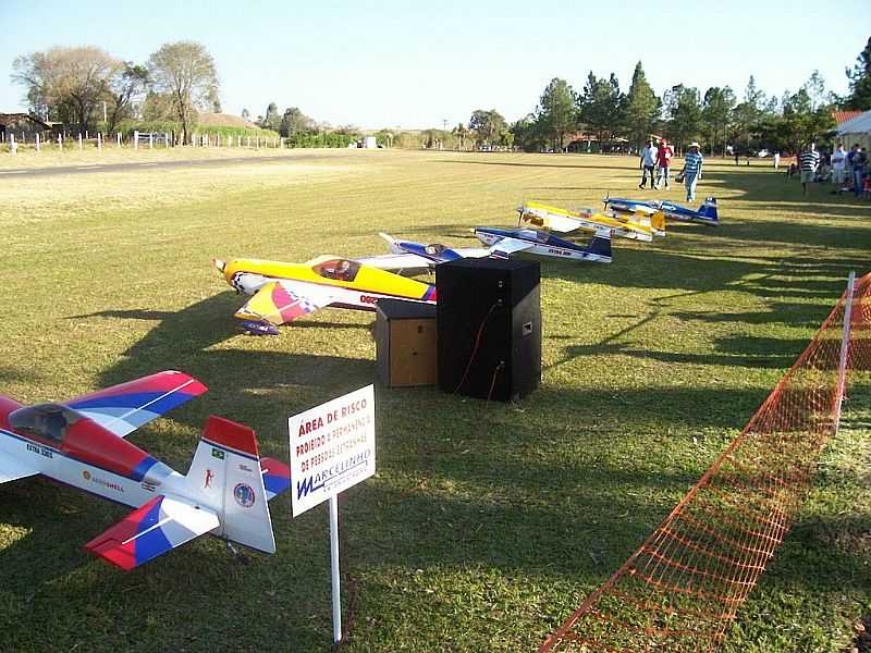 AEROMODELISMO EM IPENA - POR WANDYR  - IPENA - SP