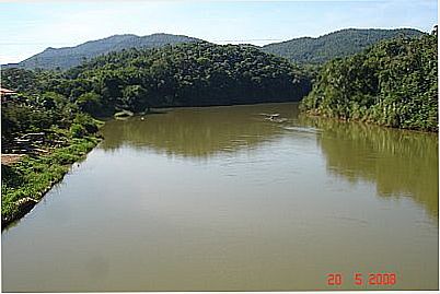 RIO RIBEIRA, JUSANTE, POR RICARDO D. MATHIAS. - IPORANGA - SP