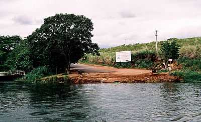 ATRACADOURO DA BALSA-FOTO:ZEKINHA  - ITAJU - SP