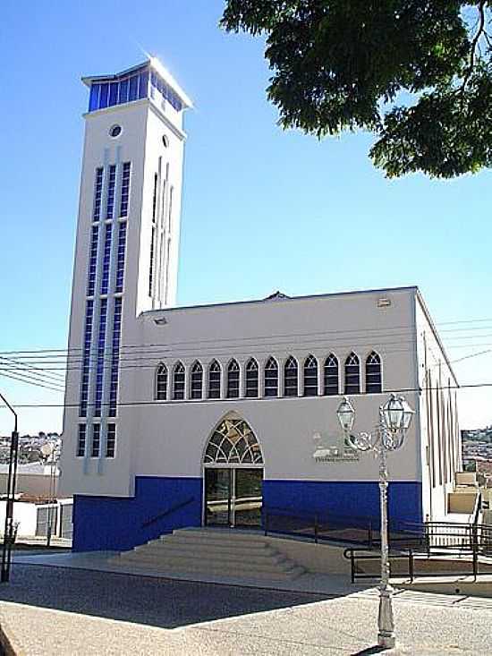 IGREJA PRESBITERIANA-FOTO:ROGERIO RAFFA - ITAPEVA - SP