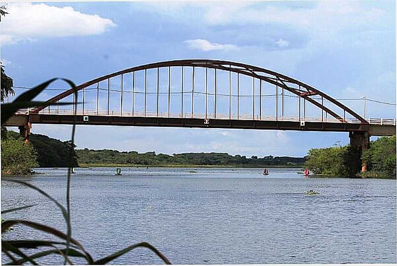 PONTE SOBRE O RIO TIET EM ITAPURA - ITAPURA - SP