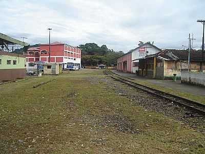 ANTIGA ESTAO  FOTO
JOO SAVIOLI - ITARIRI - SP