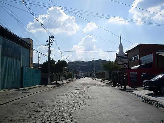 RUA JUNDIA EM ITUPEVA-SP-FOTO:FERNANDO FRANCISCON - ITUPEVA - SP