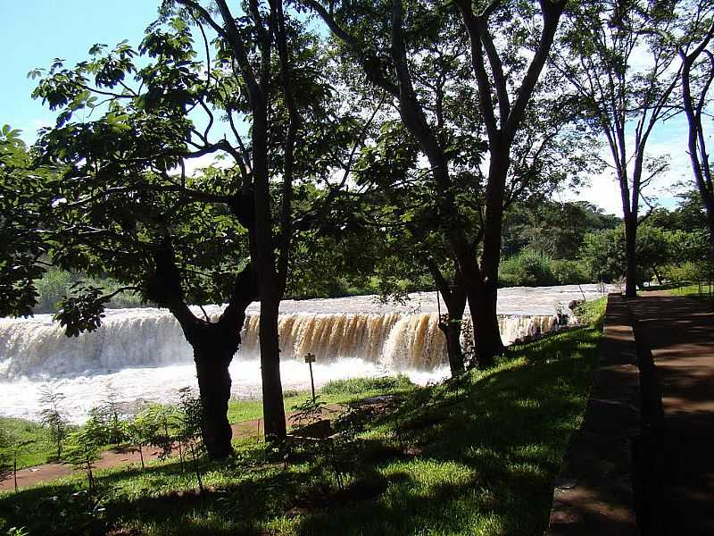 ITUVERAVA-SP-BELA IMAGEM DA CACHOEIRA SALTO BELO-FOTO:ALEXANDRE BONACINI  - ITUVERAVA - SP